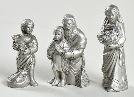 Nativity Pewter Innkeepers Family - Set Of 3 - Boxed
