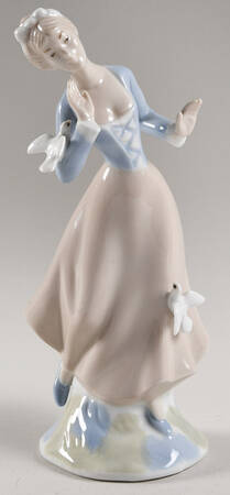 Figurines By Pales Si Girl With Doves - No Box