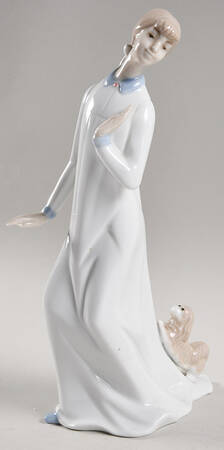 Figurines By Pales Si Girl With Dog - No Box