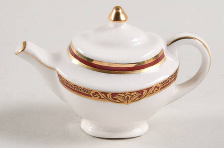 Royal Doulton Miniature Teapots Tennyson - No Box