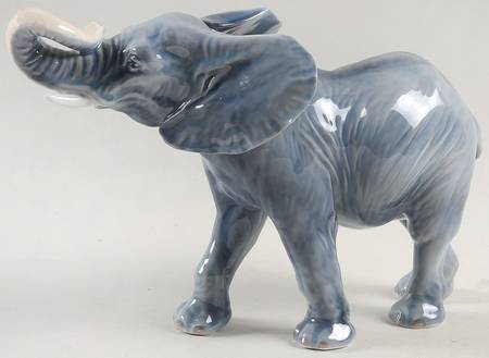 Animals-Wildlife Elephant - No Box
