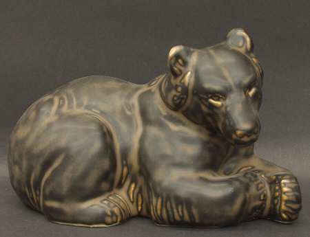 Stoneware Bear Lying - No Box