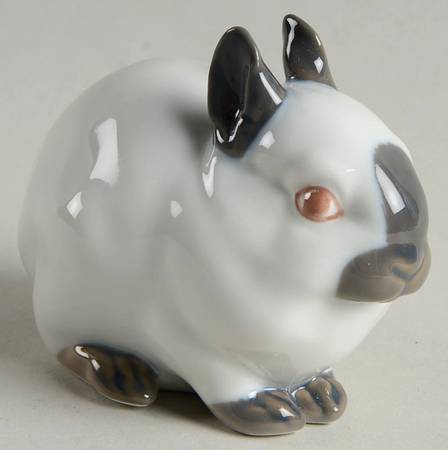Animals-Farm and Domestic Rabbit-Black Nose, Ears & Feet - No Box