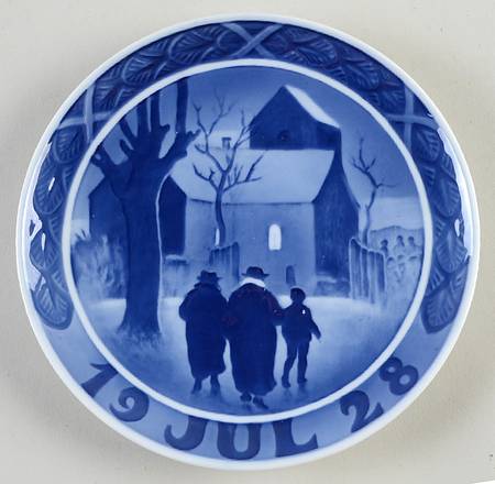 Annual Christmas Plate Vicar's Family - No Box