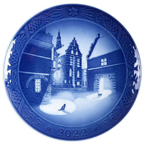Annual Christmas Plate Two Castle Cats Christmas Eve - Boxed