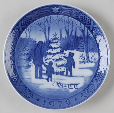 Annual Christmas Plate Choosing The Christmas Tree - No Box