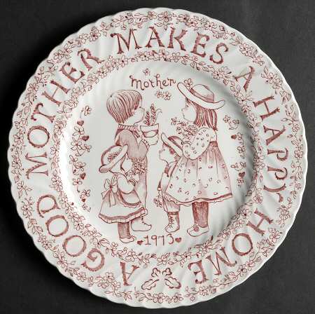 Mother's Day Plate Mother Makes A Happy Home-Brown - No Box
