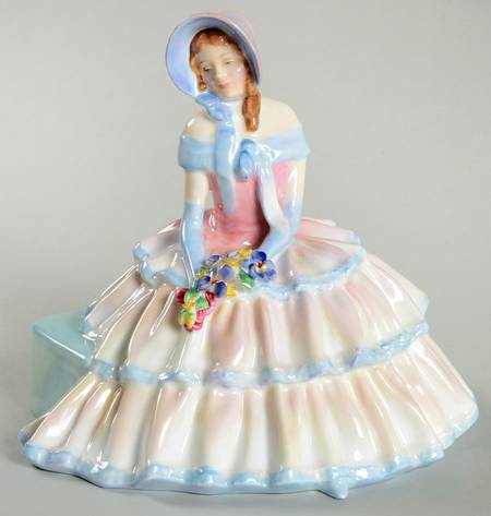 Royal Doulton Figurine Daydreams - Boxed