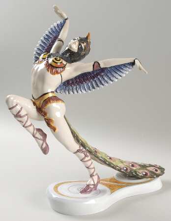 Royal Doulton Figurine Lola - With Box Bx1514