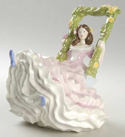 Royal Doulton Figurine Blossomtime - With Box Bx1569
