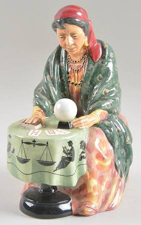 Royal Doulton Figurine Fortune Teller - Boxed