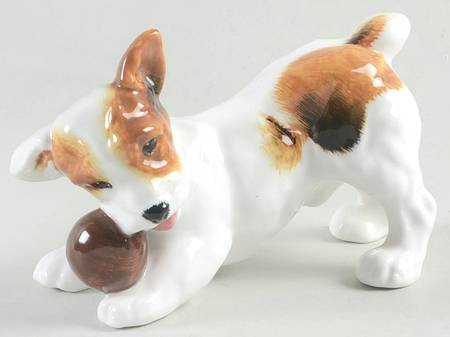 Character Dogs Dog With Ball - Boxed