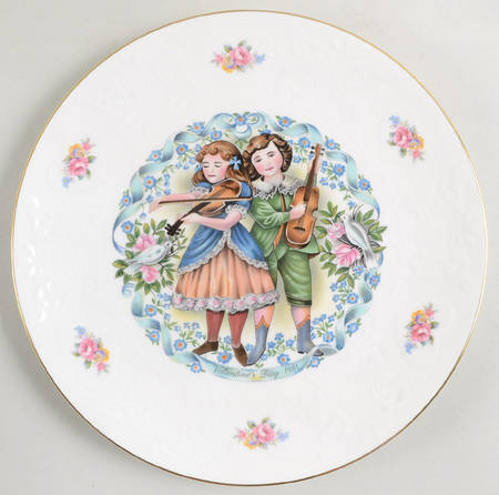 Valentines Day Plate Love's Melody - Boxed