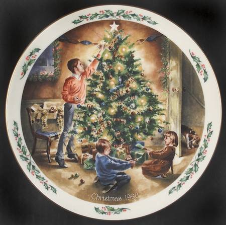 Family Christmas The Finishing Touch - No Box