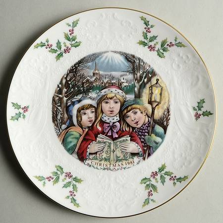Victorian Christmas Carolers - No Box