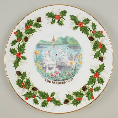 Twelve Days of Christmas Seven Swans A Swimming - No Box