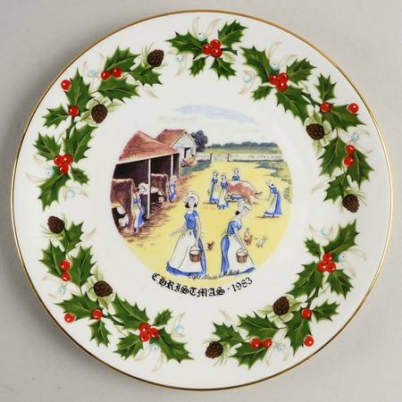 Twelve Days of Christmas Eight Maids A Milking - Boxed