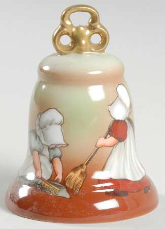 Sunbonnet Babies-Days of the Week Friday "Sweeping" - No Box