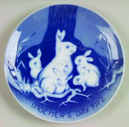 Mother's Day Plate Rabbits - No Box