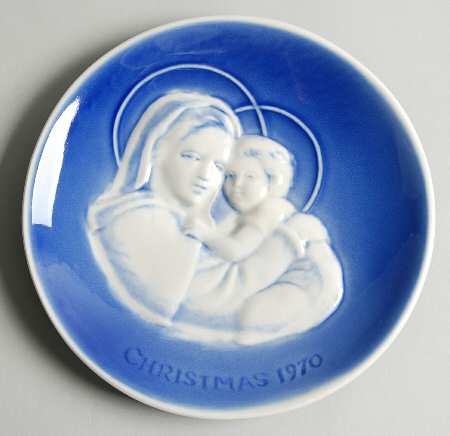 Christmas Plate Madonna & Child - No Box