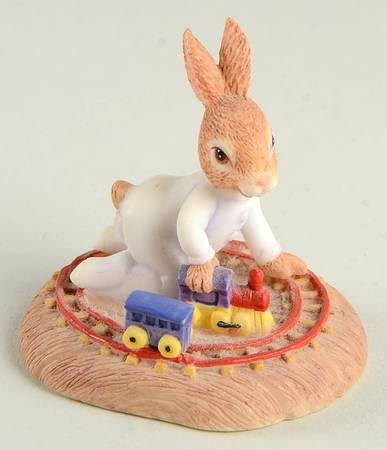Bunnykins-Resin A Little Bunny At Play - Boxed
