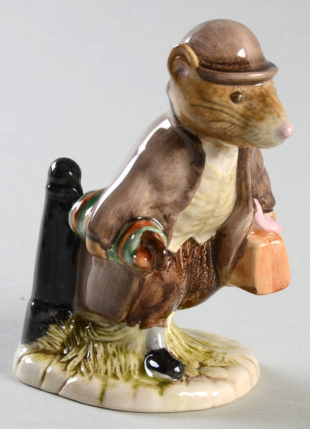 Beatrix Potter Backstamp 4 Johnny Town-Mouse With Bag - No Box