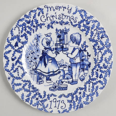 Royal Crownford Christmas Plates 1973-Blue - No Box