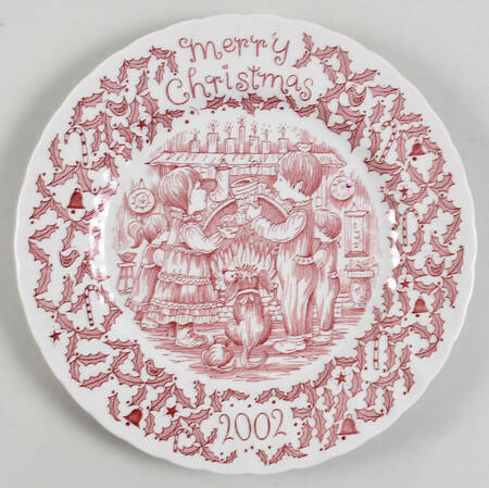 Royal Crownford Christmas Plates 2002-Red - No Box