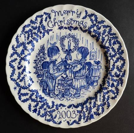 Royal Crownford Christmas Plates 2003-Blue - No Box