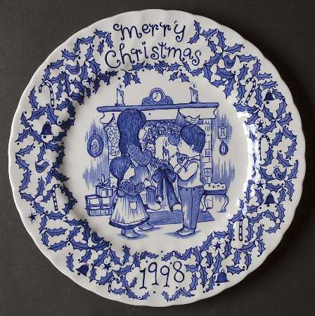 Royal Crownford Christmas Plates 1998-Blue - No Box