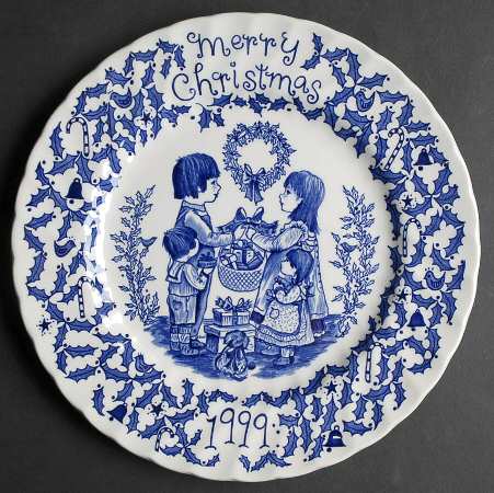 Royal Crownford Christmas Plates 1999-Blue - No Box