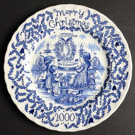 Royal Crownford Christmas Plates 2000-Blue - No Box