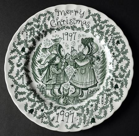 Royal Crownford Christmas Plates 1997-Green - No Box