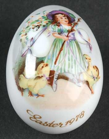 Easter Egg-Annual Girl With Chicks - No Box