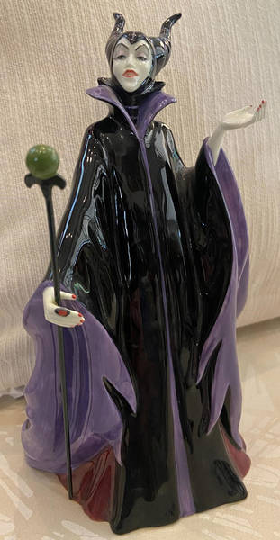 Disney Villains Maleficient - Boxed