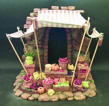 Fontanini Nativity 7.5" Market Place - No Box