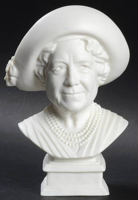 Royalty Bust Elizabeth The Queen Mother Parian - No Box