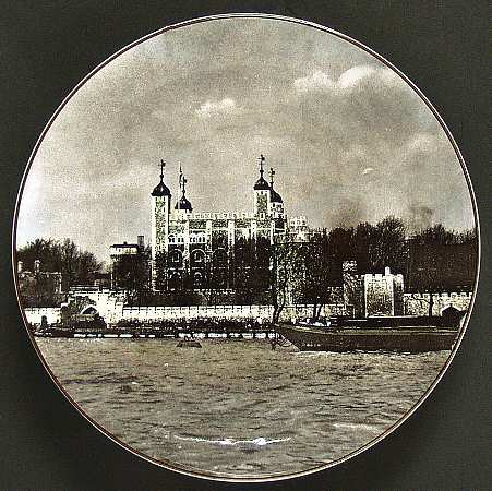 Historical Britain The Tower Of London - No Box