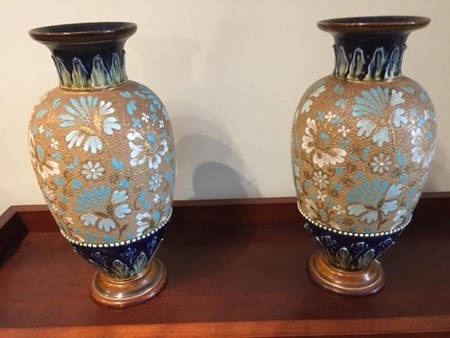 Royal Doulton Giftware Lambeth Floral-Lambeth Vase-Paivase-Pair - No Box