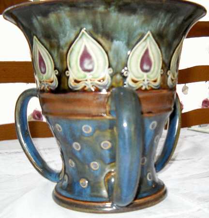 Royal Doulton Giftware Spade Vase W/ Handles - No Box