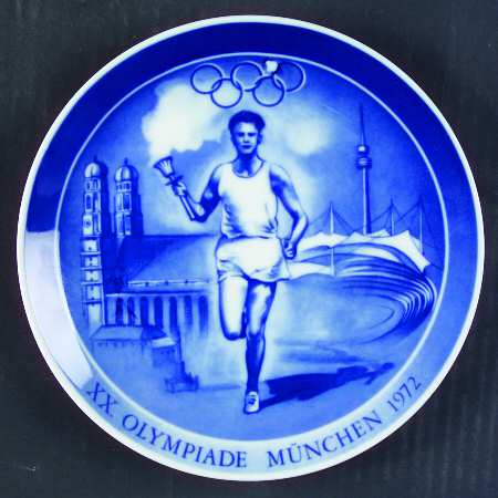 Royal Heidelberg Olympic Plate Munich - With Box