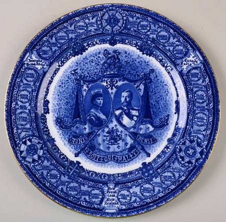 Royal Doulton Royalty Giftware George V & Mary Coronation Plate - No Box