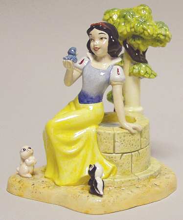 Snow White & the Seven Dwarfs The Fairest One Of All - With Box