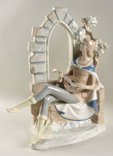 Rex Porcelain Figurine Troubadour - No Box