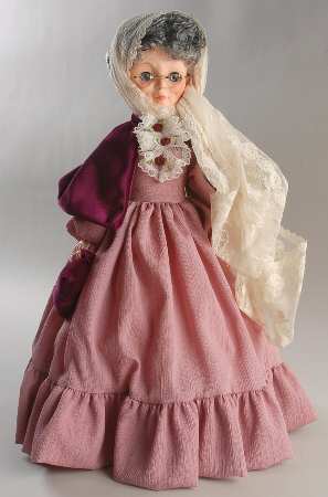 Various Dolls Grandmother - Boxed