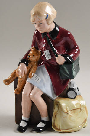 Children of the Blitz Girl Evacuee - Boxed