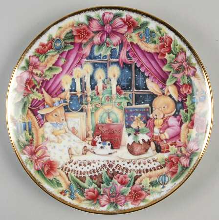 Royal Albert Christmas Seasons Greetings - Boxed
