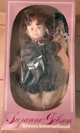 Suzanne Gibson Dolls Holly - Boxed