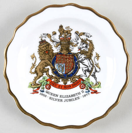 Royalty Commemorative Events Elizabeth Ii Silver Jubilee-Tray - No Box