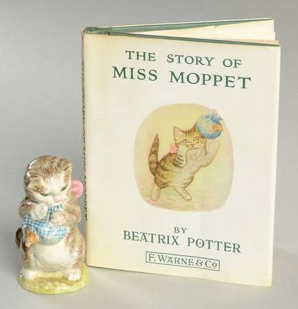 Beatrix Potter Book & Figurine Set The Story Of Miss Moppet - Boxed